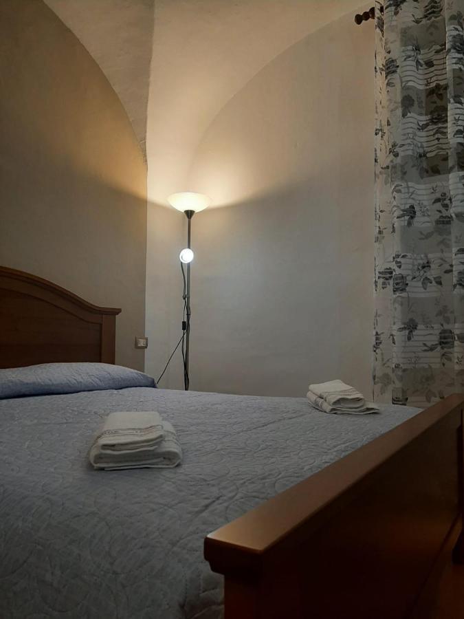 Alloggi Piazza Umberto Primo Pacentro Esterno foto